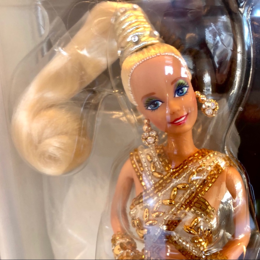 Bob Mackie Gold Barbie Doll NRFB - Picture 2 of 9